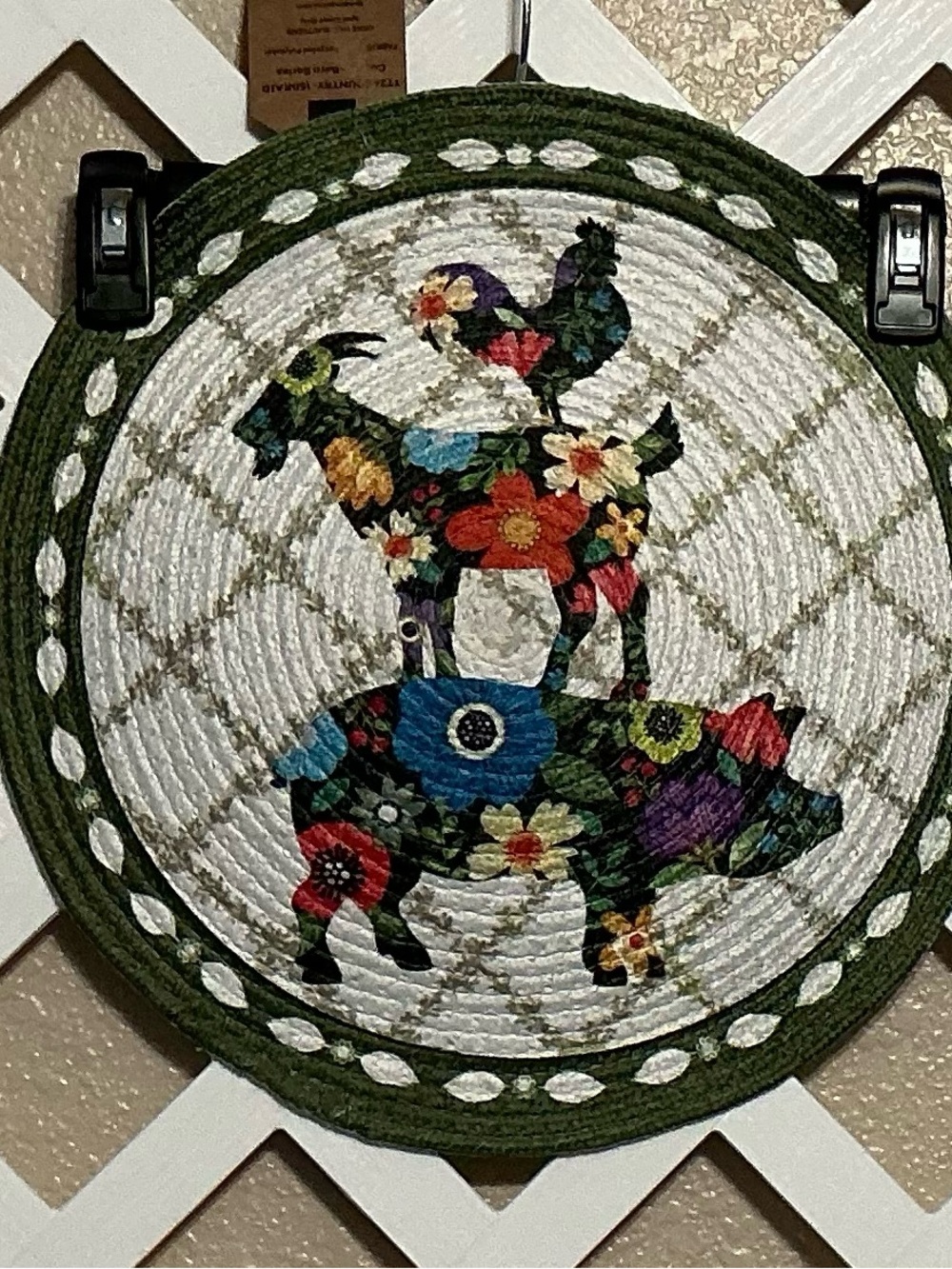 Viral Bella Country Farm Floral Animal Stack Round Placemats
